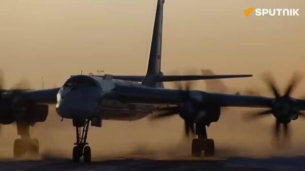 🇷🇺 Оросын Ту-95MS бөмбөгдөгч онгоцууд Японы тэнгис дээгүүр 11 цагийн эргүүл хийжээ - Sputnik Монгол Улс