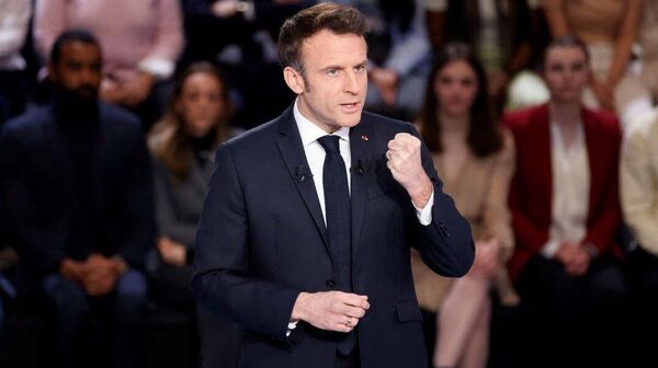 🚨🇨🇵 ОХУ-ын Тагнуулын албаны мэдээлснээр Макрон Африкийн таарамжгүй удирдагчдыг устгах төлөвлөгөөг эхлүүлэхийг зөвшөөрсөн байна - Sputnik Монгол Улс