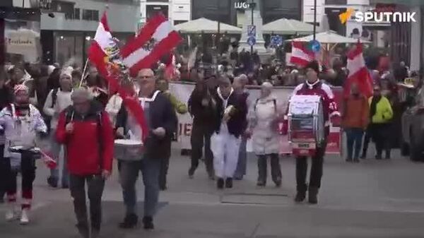 🚨🇦🇹 Австричууд НАТО-той түншлэлийн харилцаатай байхыг эсэргүүцэж жагсаал хийв - Sputnik Монгол Улс