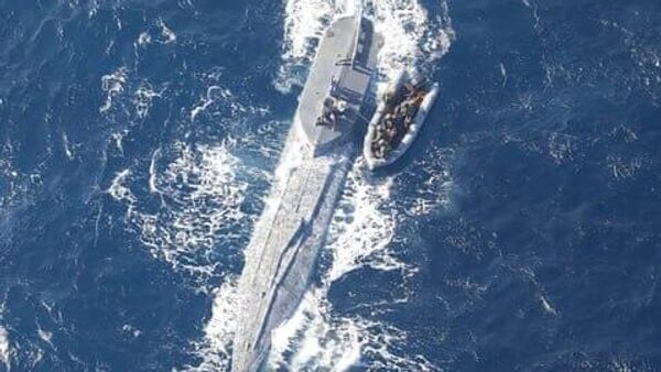 🚨🇺🇲🇨🇴 АНУ болон Колумб улсууд хар тамхи тээвэрлэсэн шумбагч онгоцыг саатуулж, 10 тонн кокаин хураажээ - Sputnik Монгол Улс