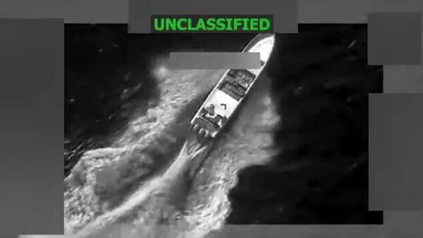 📹 АНУ Номхон далайд хар тамхи тээвэрлэсэн хөлөг онгоцонд цохилт өгч, хоёр хүний аминд хүрчээ - Sputnik Монгол Улс