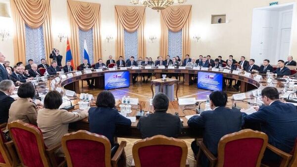 🇲🇳🇷🇺 Парламент хоорондын хамтын ажиллагааны Комиссын хоёрдугаар хуралдаан боллоо - Sputnik Монгол Улс