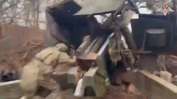 🇷🇺🪖 Оросын Мста-Б их буугаар Украины бэхлэлтүүдийг устгав - Sputnik Монгол Улс