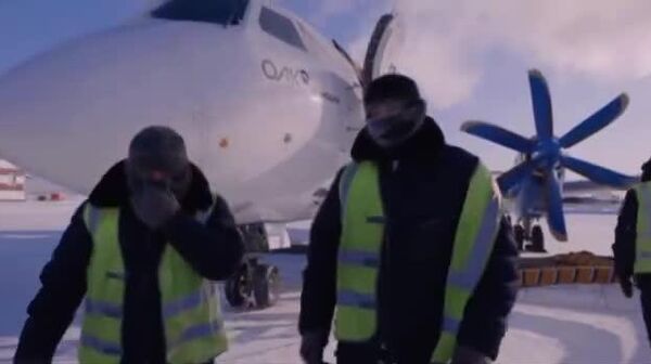 ❄️🇷🇺✈️ Оросын MC-21-310, SJ-100 онгоцууд хойд зүгийн хатуу ширүүн өвлийн улиралд ажрахгүй ажиллаж байна - Sputnik Монгол Улс