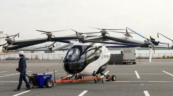 🇯🇵 Японы SkyDrive гарааны компани нисдэг машиных анхны туршилтын нислэгийг Токио хотод хийлээ - Sputnik Монгол Улс