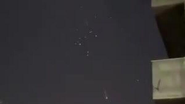 🚨 Иран Израил руу дахин пуужин харваж, Тель-Авив хотод дэлбэрэлтийн чимээ сонсогджээ 🚨 Иран Израил руу дахин пуужин харваж, Тель-Авив хотод дэлбэрэлтийн чимээ сонсогджээ - Sputnik Монгол Улс