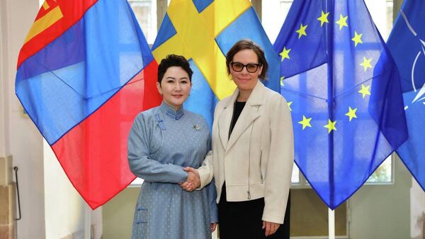 🇲🇳🇸🇪 Монгол-Шведийн Гадаад хэргийн сайд нар албан ёсны хэлэлцээ хийж, хамтран ажиллах санамж бичигт гарын үсэг зурлаа - Sputnik Монгол Улс
