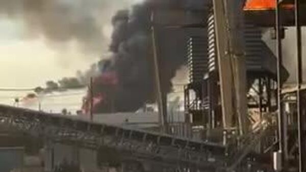 🇺🇸💥 АНУ-д нефть боловсруулах үйлдвэрт дэлбэрэлт боллоо - Sputnik Монгол Улс