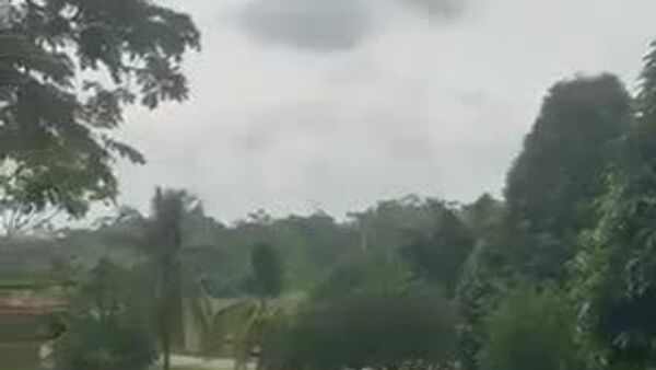 🇨🇴Колумбын цэргийн онгоцны ослоос хэдэн арван хүн амьд үлджээ - Sputnik Монгол Улс