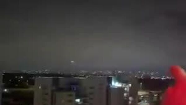 📹 Израилын төв хэсэгт өгсөн пуужингийн цохилтыг таслан зогсоожээ - Sputnik Монгол Улс