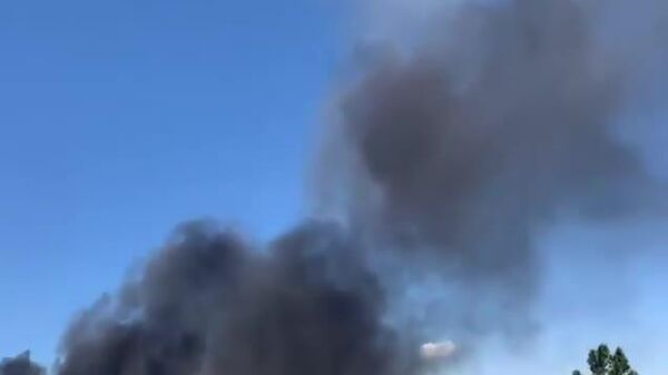 📹 АНУ-Израилын агаарын цэргийн хүчин Ираны баруун өмнөд хэсэгт орших Шираз хотын цахилгаан эрчим хүчний үйлдвэрт цохилт өглөө - Sputnik Монгол Улс