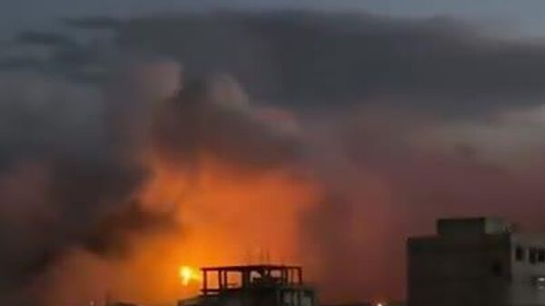 📹 АНУ-Израилын агаарын цохилтын дараа Исфахан мужийн Бахарестан бүс дэх Ираны пуужингийн баазад дэлбэрэлт болжээ - Sputnik Монгол Улс