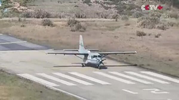 💥🇨🇳 Хятад улс дэлхийн анхны устөрөгчийн хөдөлгүүртэй ачааны нисгэгчгүй онгоцыг хөөргөлөө - Sputnik Монгол Улс