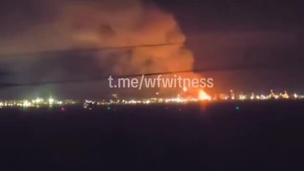 🚨🇭🇲 Австралийн хоёр газрын тос боловсруулах үйлдвэрийн нэгэнд томоохон хэмжээний гал гарчээ - Sputnik Монгол Улс