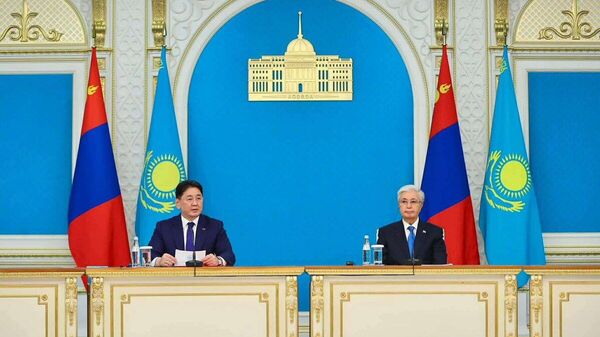 🇲🇳🇰🇿 Монгол, Казахстаны харилцаа, хамтын ажиллагааны баримт бичгүүдэд гарын үсэг зурлаа - Sputnik Монгол Улс