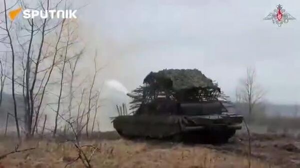 📹🇷🇺 Оросын цэргүүд Харьков мужийн Ветеринарное суурин газрыг чөлөөлжээ - Sputnik Монгол Улс