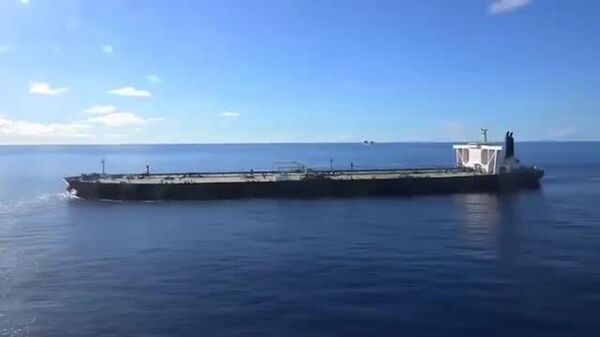 🛳️ АНУ-ын зэвсэгт хүчин Энэтхэгийн далайд Ирантай холбоотой гэж мэдэгдэж, өөр нэгэн газрын тос тээвэрлэгч M/T Majestic X хөлөг онгоцыг хураан авчээ - Sputnik Монгол Улс