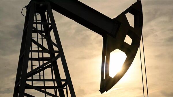 📈 АНУ-Ираны хэлэлцээр цуцлагдсаны дараа Брент маркийн газрын тосны үнэ өсчээ 📈 АНУ-Ираны хэлэлцээр цуцлагдсаны дараа Брент маркийн газрын тосны үнэ өсчээ - Sputnik Монгол Улс