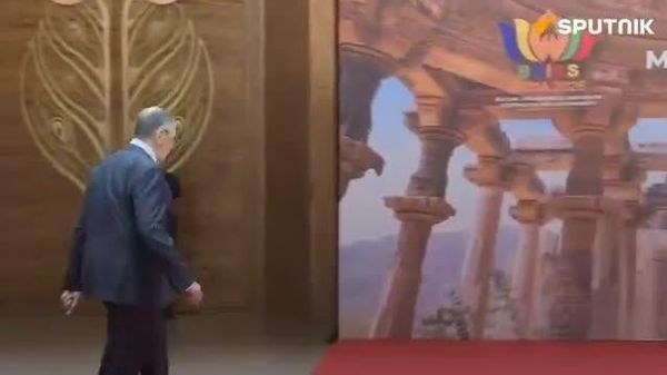 🚨🇷🇺🇮🇳 Энэтхэгийн Гадаад хэргийн сайд Жайшанкар БРИКС-ийн орнуудын Гадаад хэргийн сайд нарын уулзалтад С - Sputnik Монгол Улс