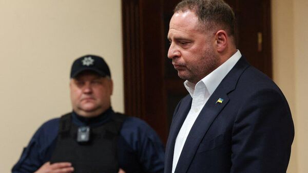 【G7 Украинд авлигын эсрэг шинэчлэл хийхийг шаардлаа — Ерөнхийлөгчийн Тамгын газрын дарга асанд яллах дүгнэлт үйлдсэний дараа】 - Sputnik Монгол Улс