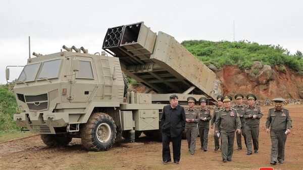 🇰🇵🪖Умард Солонгос хиймэл оюун ухаанаар удирдуулсан удирдлагын системтэй шинэ төрлийн тактикийн далавчит пуужинг амжилттай туршлаа - Sputnik Монгол Улс