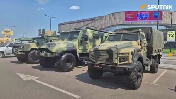 🇷🇺 Орос улс Олон улсын аюулгүй байдлын форум дээр тулалдааны талбарт туршигдсан шинэ зэвсгээ танилцууллаа - Sputnik Монгол Улс