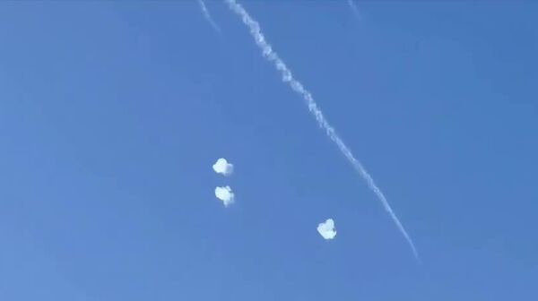 🚨🇱🇧 Хезболла Израил руу пуужин болон нисгэгчгүй онгоцоор довтолж, Кирят Шмона, Нахария, Шломи хотуудыг онилжээ - Sputnik Монгол Улс
