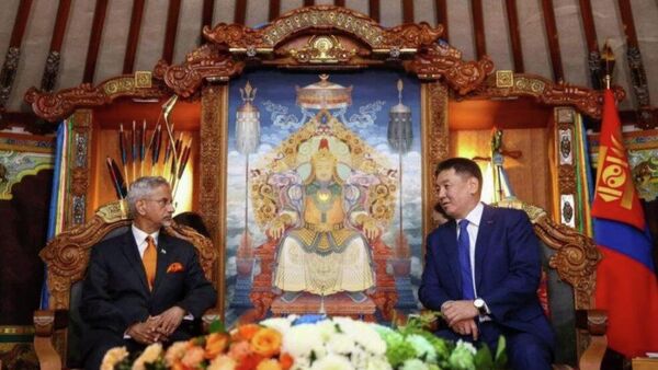 🇲🇳🇮🇳 Монгол Улсын Ерөнхийлөгч У - Sputnik Монгол Улс