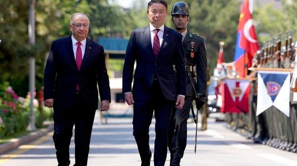 🇲🇳🇹🇷 Монгол, Туркийн Батлан хамгаалах салбарын хамтын ажиллагааг шинэ шатанд гаргах хэлэлцээрийг үзэглэлээ - Sputnik Монгол Улс