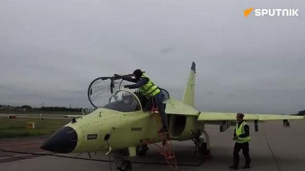 🇷🇺 Орос улс Донбасс дахь Украины сүүлчийн гол бэхлэлтийг эвдэхийн тулд Краматорск, Славянскийн эргэн тойронд бүслэлтээ чангатгаж байна - Sputnik Монгол Улс