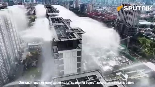 🇨🇳 Хятадын төв хэсгийн Шаньши мужийн нэгэн орон сууцны хороолол дээврийн бороо хэмээх ус цацах хөргөлтийн систем ажиллуулж байна 🇨🇳 Хятадын төв хэсгийн Шаньши мужийн нэгэн орон сууцны хороолол дээврийн бороо хэмээх ус цацах хөргөлтийн систем ажиллуулж байна - Sputnik Монгол Улс