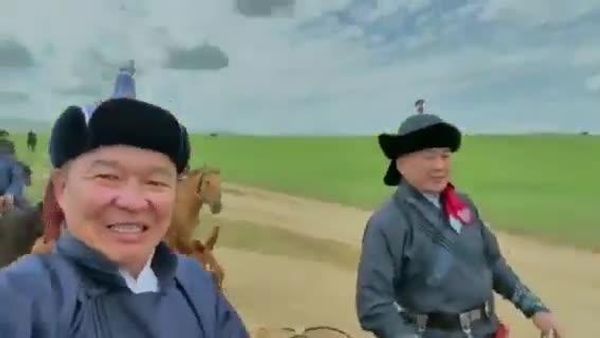 🇲🇳 Тулгар төрийн 2235 жил, Их Монгол улс байгуулагдсаны 820 жилийн ой, Их эзэн Чингис хааны мэндэлсэн гал морин жилийг бэлгэдэн, монгол хүний босоо хийморь, тусгаар тогтнолын баталгаа болсон хүлэг морьдынхоо сүр хүчийг дэлхий дахинд тунхаглан зарлаж, 15 - Sputnik Монгол Улс