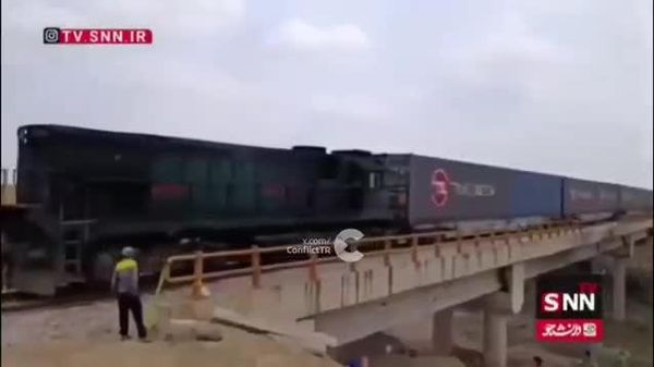 🇮🇷🛤️ Иран улс АНУ-ын агаарын цохилтод өртөж эвдэрсэн Голестан мужийн Ак-Теке Хан төмөр замын хэсгийг засчээ - Sputnik Монгол Улс