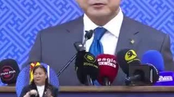 Иргэдээс захиалга авсан ч, баригдаж дуусаагүй, ашиглалтад ороогүй барилгуудыг дуудлага худалдаанд оруулж, хуулийн дагуу улсын орлого болгож төвлөрүүлэх, олсон орлогоор иргэдийн хохирлыг барагдуулах арга хэмжээг ойрын хугацаанд авч хэрэгжүүлэхээр боллоо - Sputnik Монгол Улс