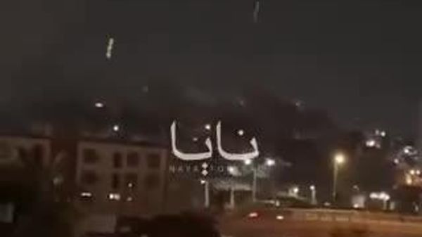 🚨 АНУ Ираны эсрэг 13 дахь шөнөө агаарын цохилт өгч, энгийн иргэдийн амьдардаг газруудыг их буугаар бууджээ - Sputnik Монгол Улс