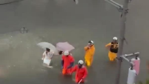 🇯🇵 Аадар борооны улмаас Японд 170 мянга гаруй хүнд нэн даруй нүүлгэн шилжих захирамж өгчээ - Sputnik Монгол Улс
