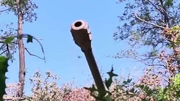 💥 Оросын их бууны анги Купянскийн ойролцоо Украины дроны командын цэгийг устгажээ - Sputnik Монгол Улс