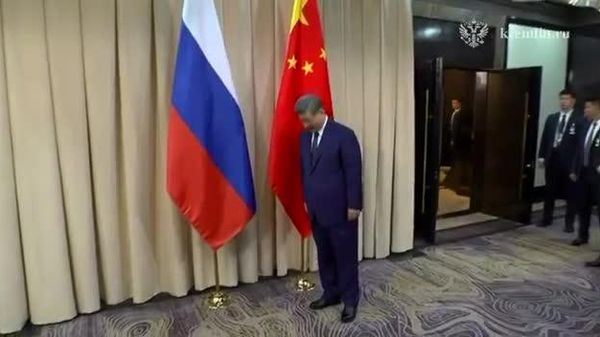 🇷🇺🇨🇳 Путин: ОХУ, БНХАУ-ын визгүй зорчих дэглэмийг байнгын болгоход хамтран ажиллахад бэлэн - Sputnik Монгол Улс