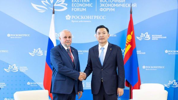 🇷🇺🇲🇳 ОХУ Монголд түлш, шатахууны тогтвортой нийлүүлэлтийг хангахад онцгой анхаарч байна - Sputnik Монгол Улс