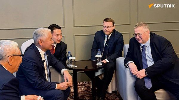 🇲🇳🇷🇺 Монгол, Оросын талууд уулзалт хийлээ - Sputnik Монгол Улс