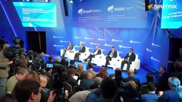 🎥«Валдай» дискуссион клубын хурлын нээлтээс онцлох дүрс бичлэгүүдийг хүргэж байна - Sputnik Монгол Улс